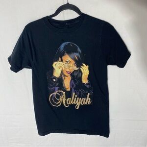 Retro Aaliyah Black Graphic Tee T Shirt XS